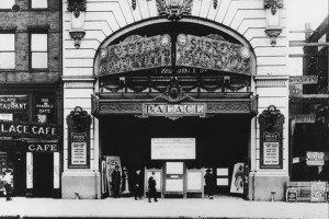 The Palace Theatre was the most prestigious vaudeville house in the nation.